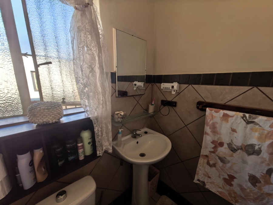 4 Bedroom Property for Sale in Parys Free State